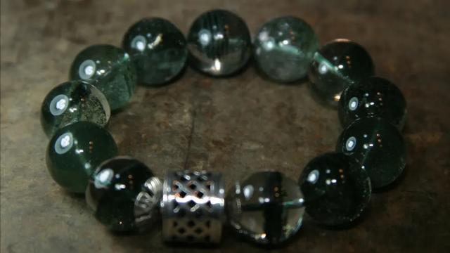 绿水晶的寓意及功效，绿水晶的含义！（水晶丨无瑕胜玉美，至洁过冰清）