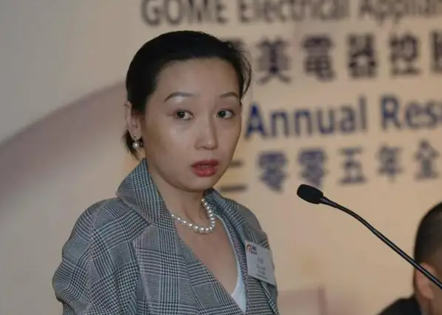 黄光裕妻子杜鹃，黄光裕老婆陈晓照片（铁娘子杜鹃有多厉害）