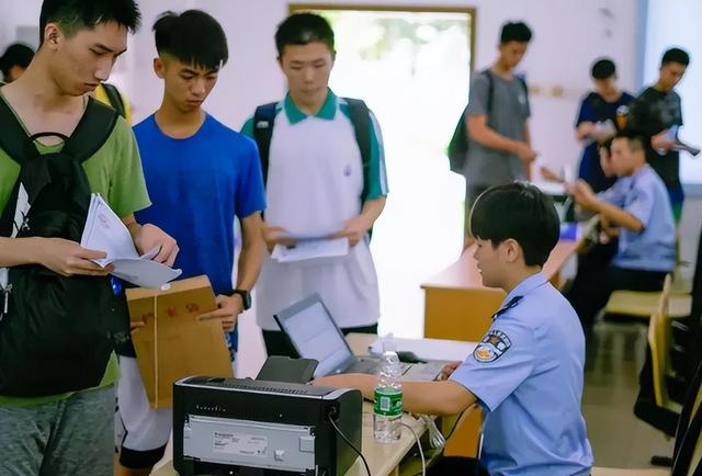 湖南二本大学有哪些大学，湖南有哪些二本大学（湖南一所很低调的二本）