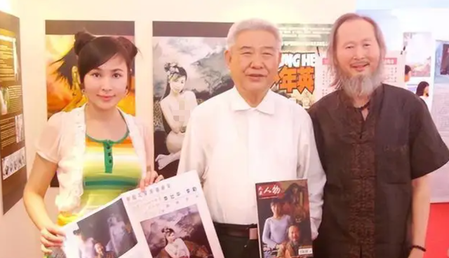 李壮平：拿女儿当人体模特，创作6年一鸣惊人，有人出价1亿也不卖