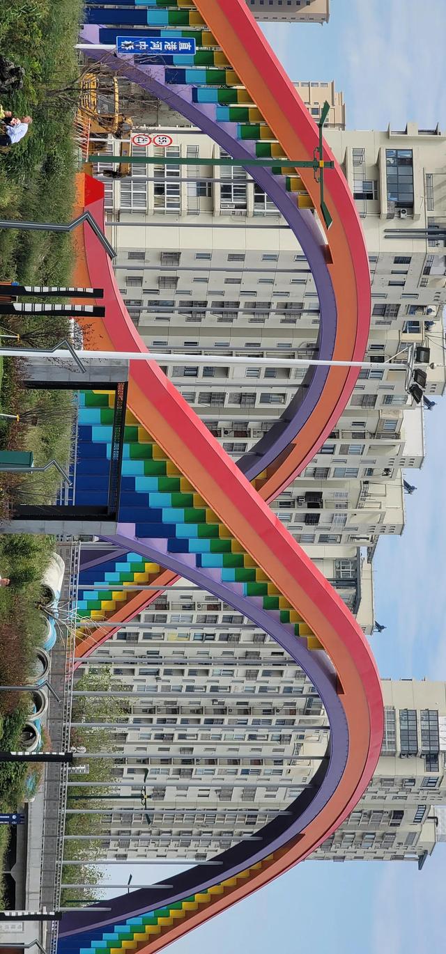 上海到青岛多远，上海到青岛的路程（上海青岛往返1400公里全程无高速沿途城市蜻蜓点水游）