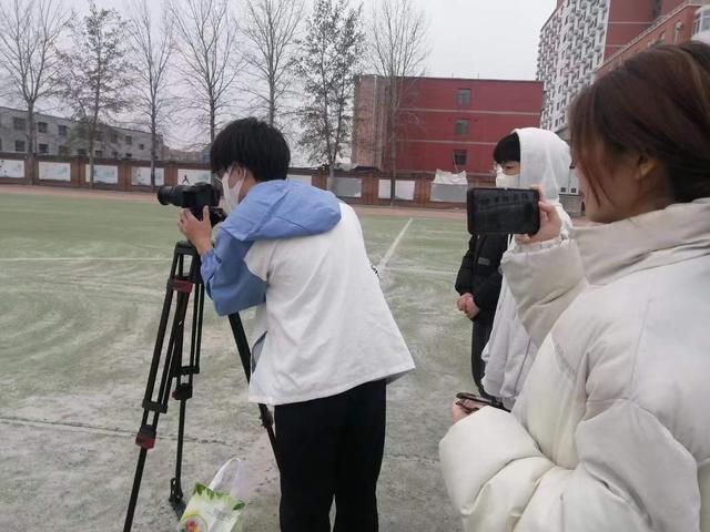 男孩学什么技术好找工作，男孩子学什么技术好找工作（2022年初中毕业男孩学什么技术最好）