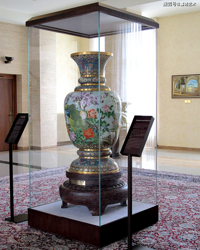 景泰蓝是什么，景泰蓝是什么材质做的（屡创拍卖新高的景泰蓝）