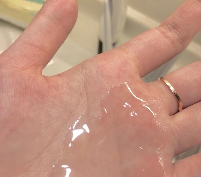 伊丽莎白雅顿面部精华怎么样，4款实力派精华功效PK谁才是NO.1抗老精华