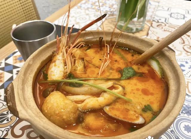 冬阴功汤的功效，冬阴功汤的功效与作用（那就在花都喝冬阴功解下瘾）