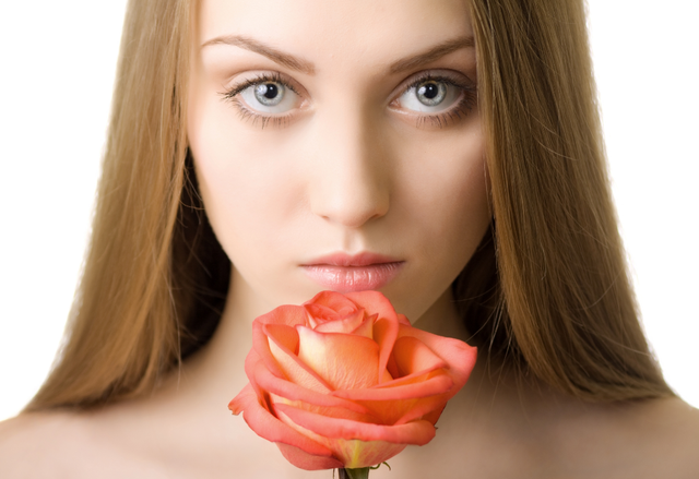 割完双眼皮注意事项，割完双眼皮后的注意事项（做好6点能减少疤痕生成）