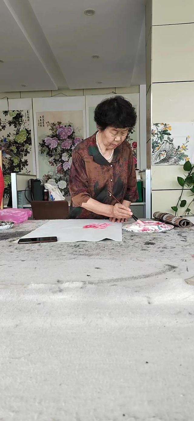 怎样加强个人职业道德修养，如何提高个人职业道德（加强职业道德自律学习）