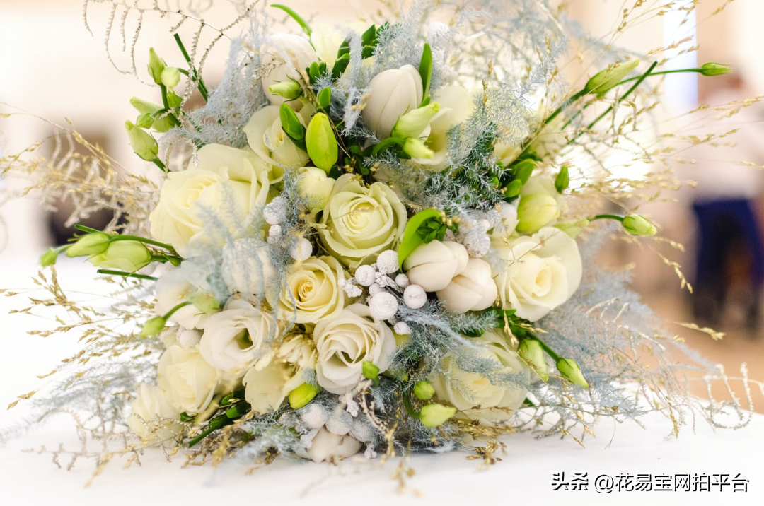 和花有关的新婚祝福语，新婚带花祝福语（布置婚礼用这些鲜花，浪漫唯美）