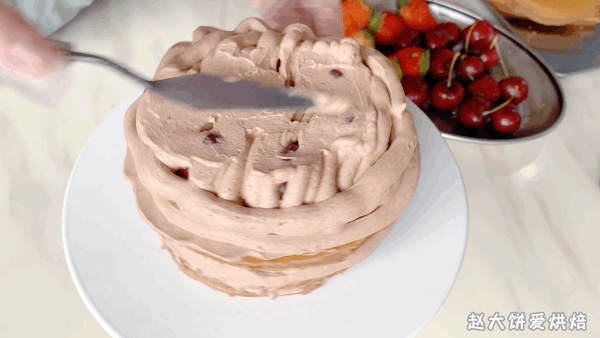 怎样做生日蛋糕，怎样做生日蛋糕的奶油（不用花钱订蛋糕）