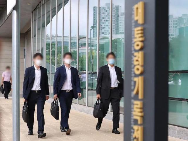 湖南刘汉大案，曾命黑老大照顾其子,暗中助黑帮将对手“灭门”