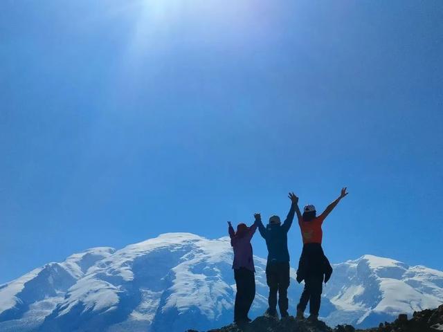 自驾游去哪里比较好，春季自驾游去哪里比较好（100天35000公里）