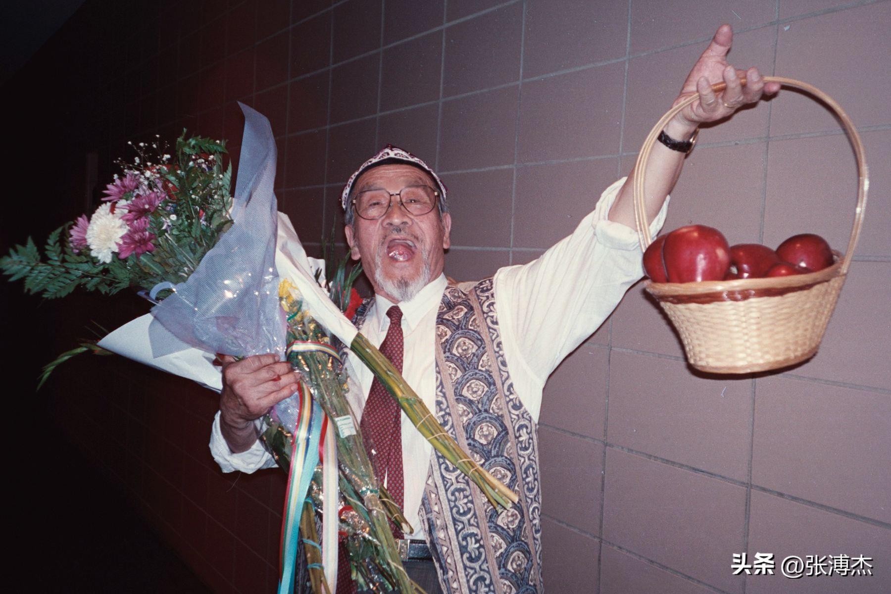 我国最早的学校教育机构是（马步芳为他得罪军统）