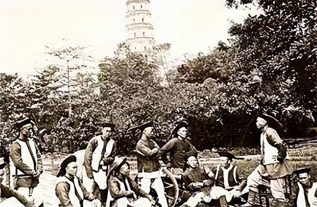 大清灭亡的最后几天，至今为何还有人守皇陵