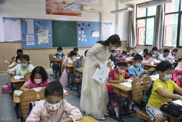 教师考编报名需要哪些条件，教师考编报名需要哪些条件和资料（3类人报考有优势）