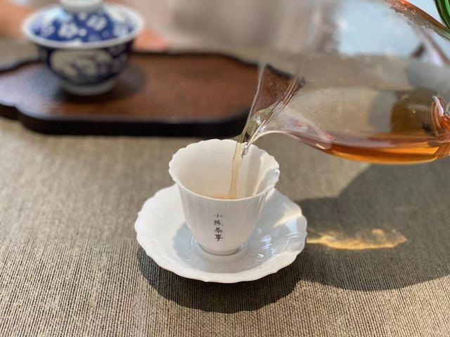 大红袍是红茶还是绿茶，大红袍算高档茶吗（茉莉花茶是绿茶）