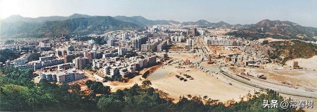 东莞市属于广东哪个区，广州省东莞市属于哪个区（东莞市为何有28个镇）