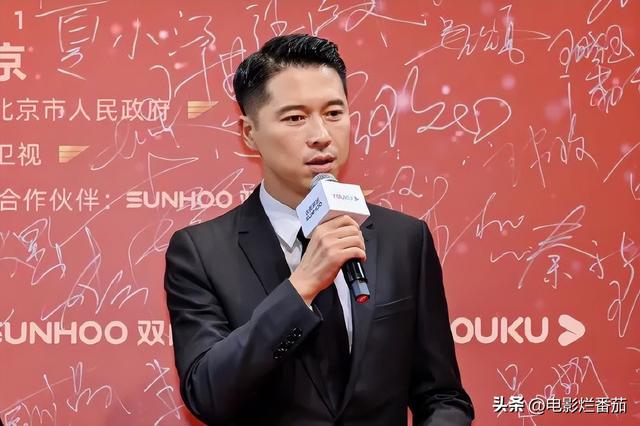 一打扮就惊艳的女生，什么人是一打扮起来就很惊艳的（热依扎黑寡妇造型揽大奖）