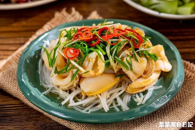 芥末鱿鱼的做法，芥末拌的烤鱿鱼怎么做（烫5秒就上桌，鲜嫩弹牙）