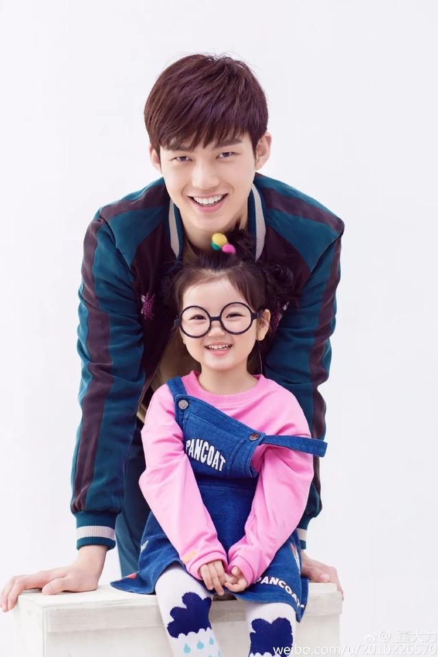 爸爸去哪儿阿拉蕾，爸爸去哪儿第五季董力阿拉蕾回归（还记得《爸爸去哪儿4》里的阿拉蕾吗）