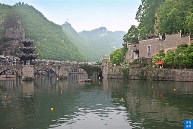 东方威尼斯是哪个城市，世界上最长的首都名字是哪个城市（贵州镇远端午节热闹非凡）