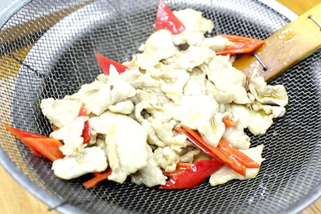 吃什么降火 三种降火蔬菜，吃什么降火（宁不吃肉也要吃这6道“降火菜”）