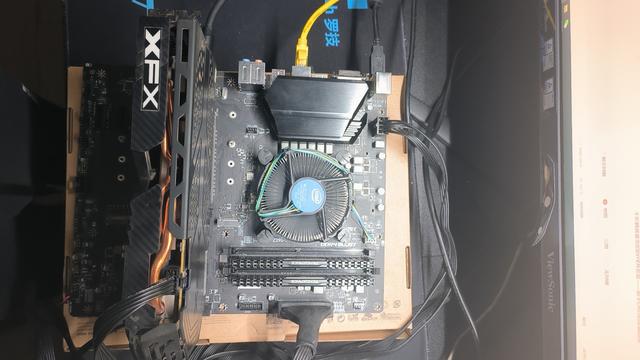 crossfire 效果，我终于用上了双卡CROSSFIRE