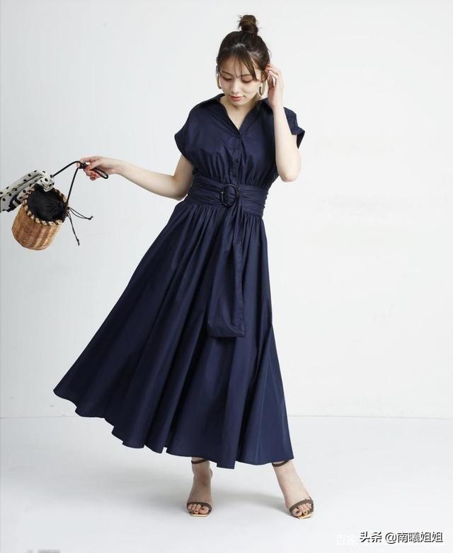 气场强大的女人的表现，气场强大的女人特征（若你身上有这3个“特征”）