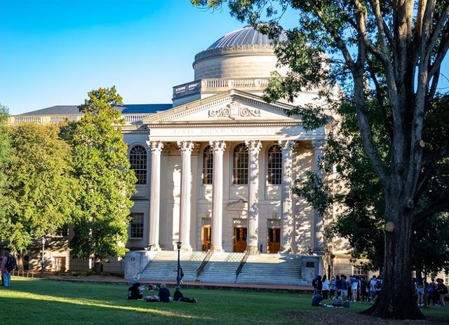 硅谷学院学费一年多少，硅谷学院（有些学校是真贵，但钱没白花）
