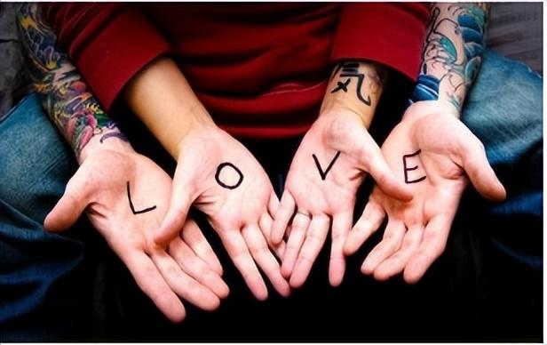 挽回男人的最好方法就是三个，挽救死心老公的最佳时期