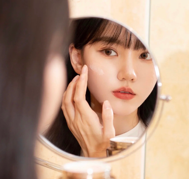 冬季怎么护肤好，冬季用什么护肤品（这些护肤步骤也很重要）