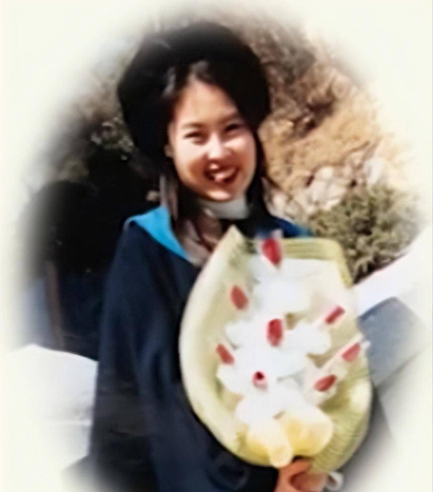 韩国姑娘做什么工作，韩国新人女演员遭剧组12人集体性侵