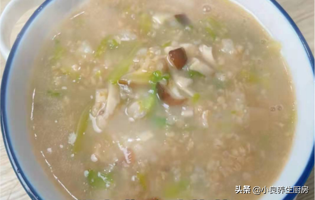 虾仁生菜粥的做法，虾仁生菜粥的做法窍门（它是冬日的绝佳早餐）