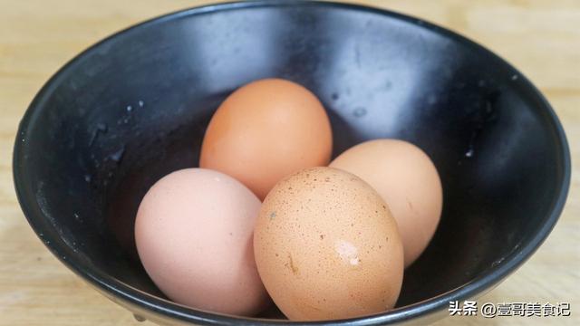 熟鸡蛋的家常做法，熟鸡蛋的家常做法大全（吃了30年的鸡蛋）