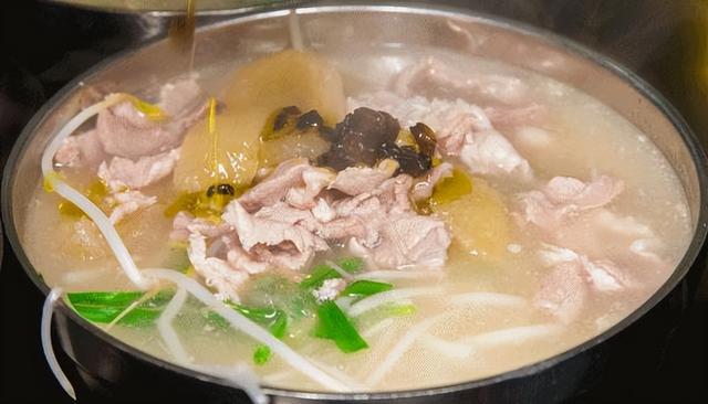 龙岩有哪些特色小吃，龙岩有什么小吃（第六道就是当地的“重口味”美食）