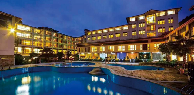 江西有哪些地方可以泡温泉，江西哪里可以泡温泉的地方（夏季避暑季——江西15家最火温泉绝对不可错过）