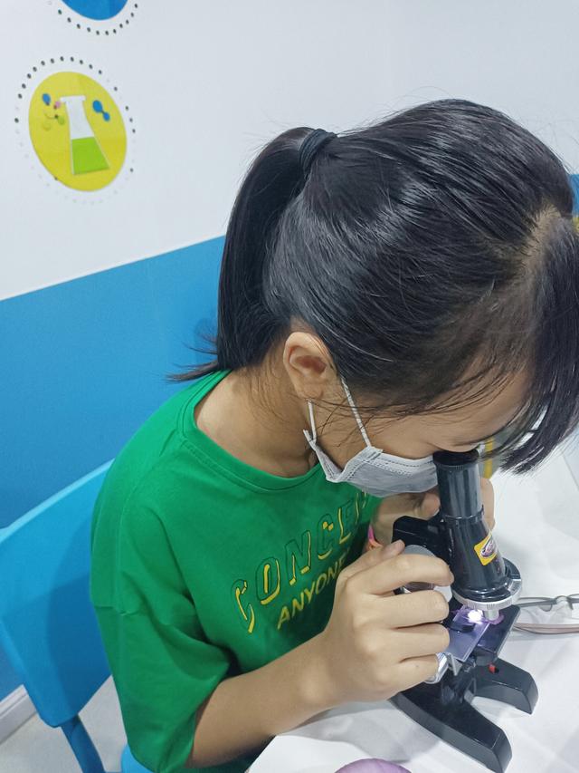 光学显微镜是什么东西，光学显微镜是什么东西图片（通过有趣的实验一起来学习吧）