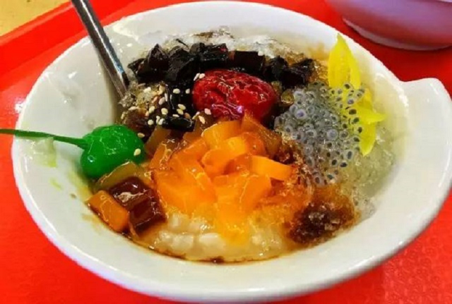 酸角是哪里的特产，酸角（酸角的热量）（云南最出名的六道菜）