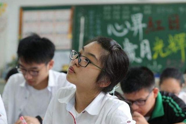 12年义务教育，十二年义务教育是什么（教育部门正面给出回应）