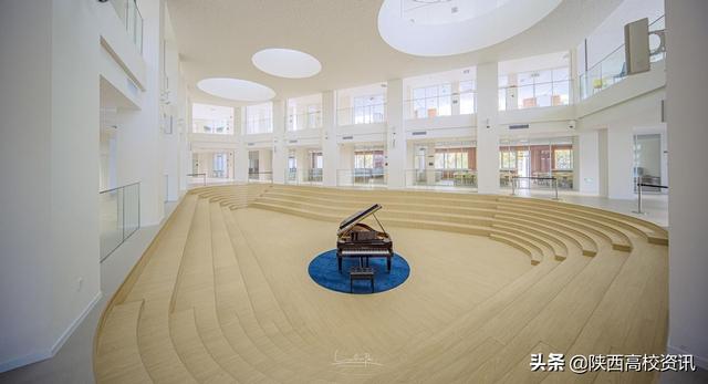 西安欧亚学院学费多少，2021年西安欧亚学院学费标准_学费多少钱一年（西安最有“国际范儿”的高等院校）