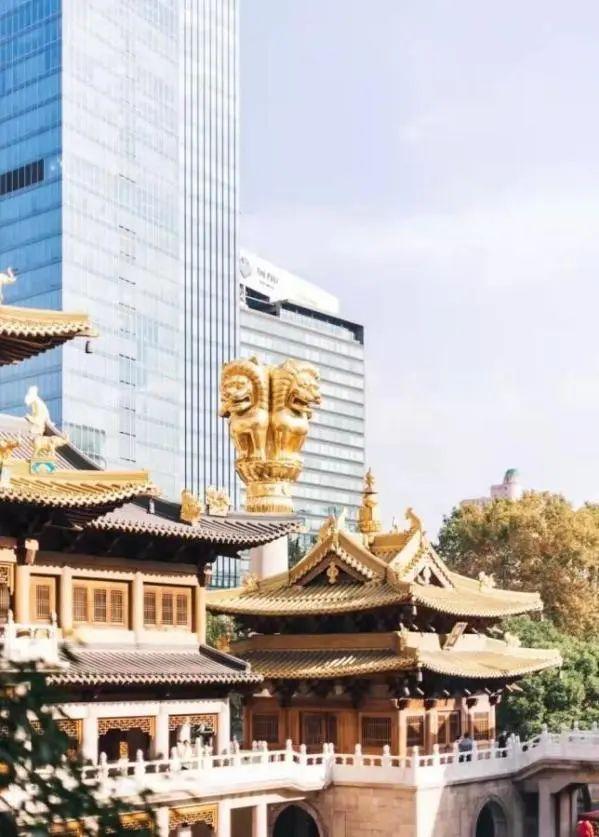 上海哪里最繁华，上海有多少区（探寻上海最繁华的9大商圈）