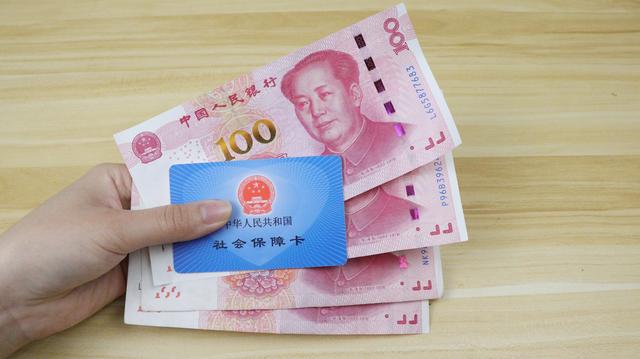 取款机怎么取钱，存折在取款机如何取钱（回到家才发现怎么办）