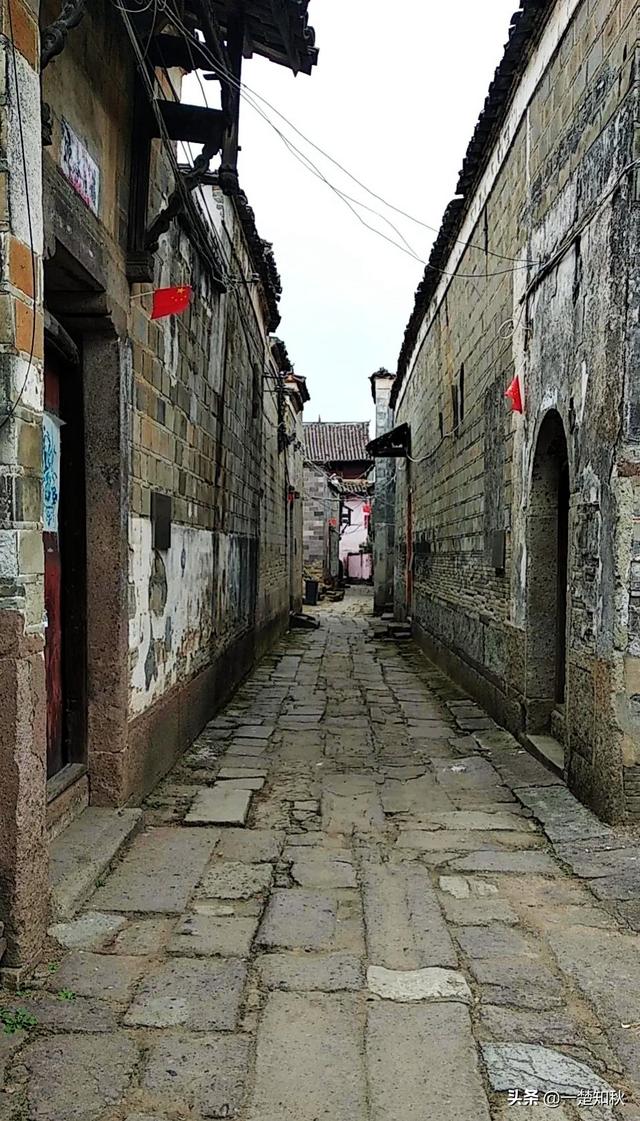 “临川才子金溪书”，之“金溪书”（曾是江西最大的印书中心）