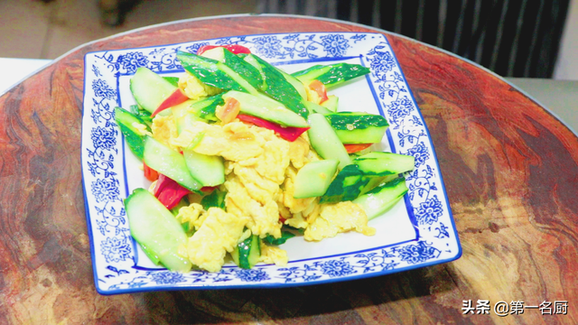 玉米不能和什么一起吃，哪些食物不能和玉米一起吃（建议多吃“4种补水菜”）