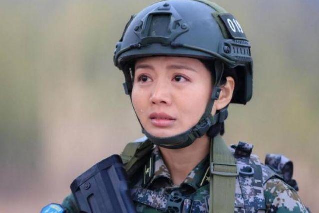 老虎队电视剧火凤凰扮演者是谁,老虎队全演员表凤凰饰演者是(45岁失