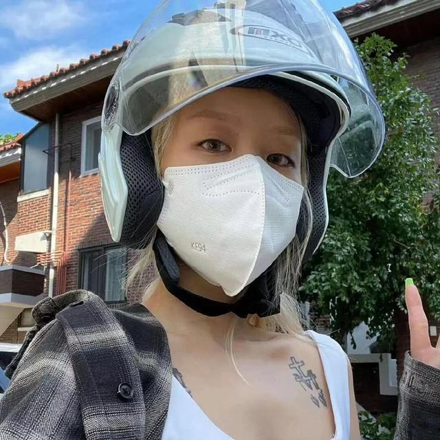 女生头像ins纯欲风，ins纯欲风女生头像微信（纯欲女生头像）