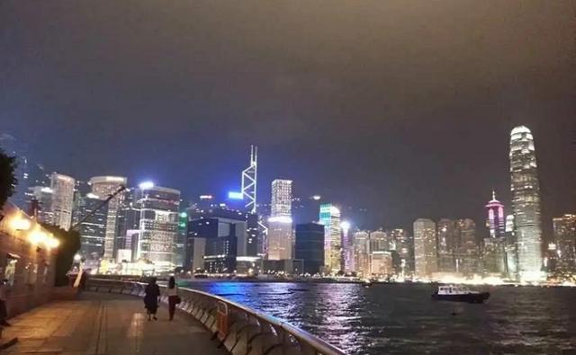 香港自由行必去的十大景点，香港十大必玩景点