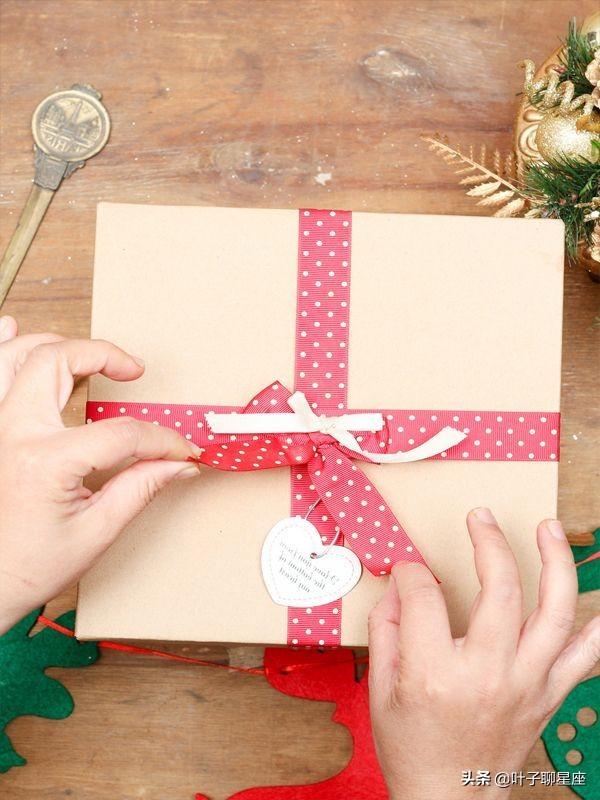 嫉妒心最强的星座女，嫉妒心理属于什么心理障碍（是嫉妒心的天花板）