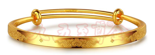 黄金手镯佩戴的讲究，黄金手镯尺寸测量方法及佩戴（黄金手镯到底该怎么买）