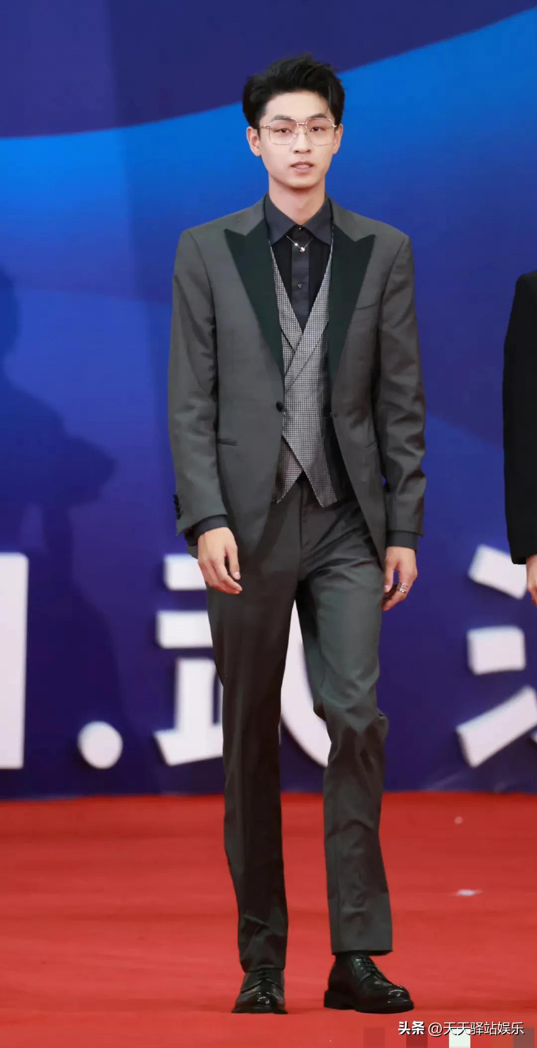 第36届百花电影节上帅呆了的秦霄贤生图合集