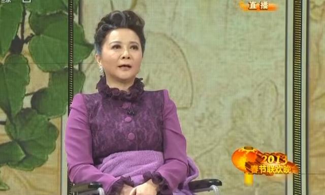 常青树有哪些，冬天常青树有哪些（10位春晚常青树今昔照）